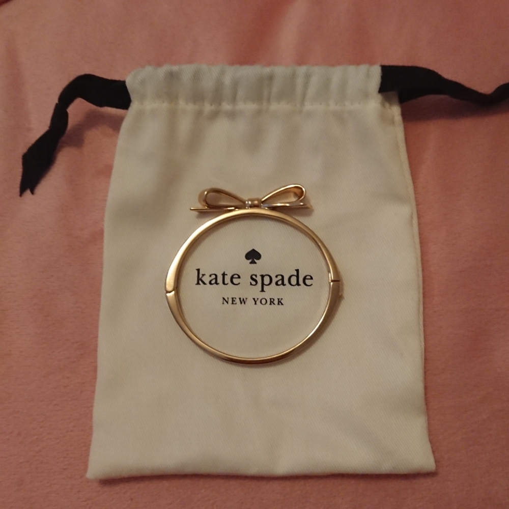 EUC Kate Spade Bow Bangle Bracelet